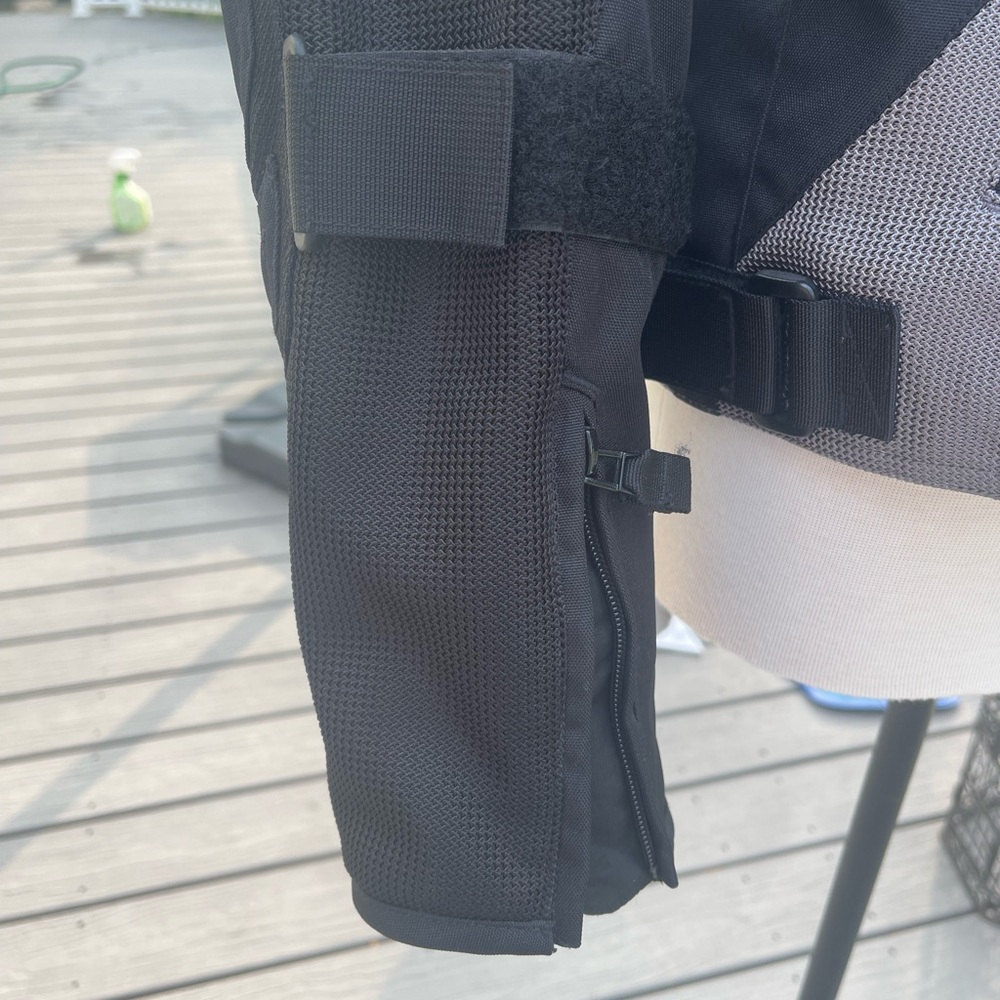 Scorpion Motorcycle Jacket - Picture 7 of 14